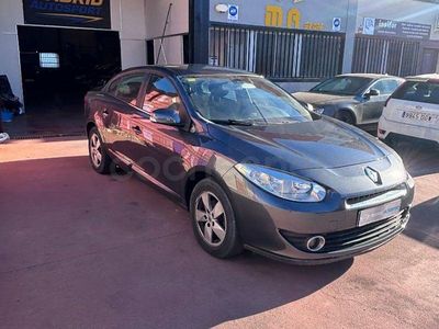 Usado Renault Fluence Dynamique 105 CV (77 kW) 2010 Negro Berlina