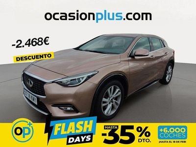 Usado Infiniti Q30 Premium 122 CV (89 kW) 2018 Marrón Utilitario
