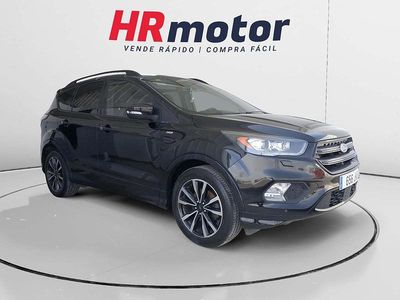 Usado Ford Kuga 150 CV (110 kW) 2017 Negro SUV