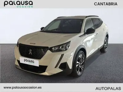 Usado Peugeot 2008 Allure 110 CV (80 kW) 2022 Blanco SUV