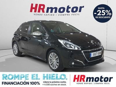 Usado Peugeot 208 Style 82 CV (60 kW) 2018 Negro Utilitario
