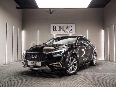 Negro Usado 2019 Infiniti Q30 Premium Berlina | 20.999 € (Caro)