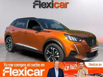 Usado Peugeot 2008 GT-line 130 CV (95 kW) 2020 Naranja SUV