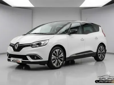 Usado Renault Grand Scénic Zen 140 CV (102 kW) 2022 Blanco Monovolumen