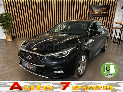 Usado Infiniti Q30 Premium 170 CV (125 kW) 2017 Negro Berlina