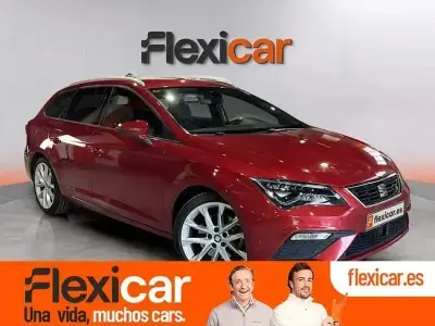 Usado Seat Leon FR 150 CV (110 kW) 2019 Rojo Familiar