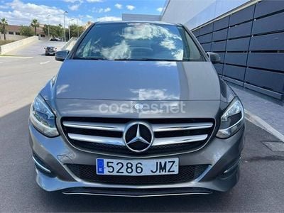 Gris / plata Usado 2015 Mercedes B180 Urban Monovolumen | 11.700 € (Precio justo)