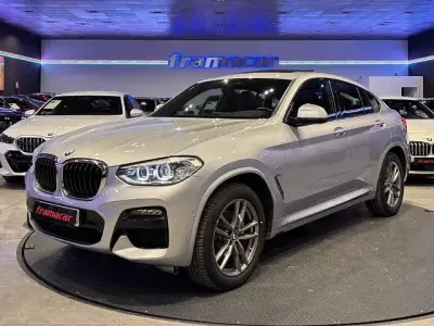 Käytetty BMW X4 M Sport 190 HP (139 kW) 2021 Harmaa Katumaasturi