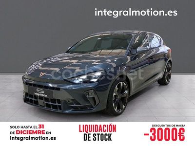 Usado Cupra Leon 150 CV (110 kW) 2025 Gris / plata Berlina