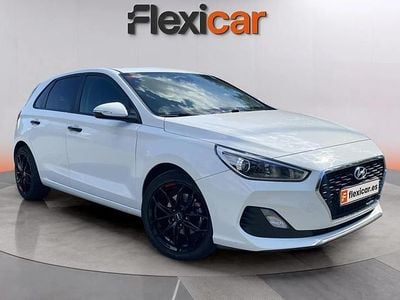 Usado Hyundai i30 GO! 120 CV (88 kW) 2018 Blanco Utilitario