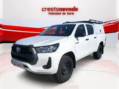 Usado Toyota HiLux 150 CV (110 kW) 2023 Blanco Pickup/Camioneta