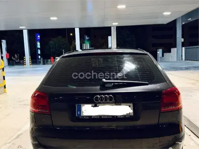 Usado Audi A3 Ambition 160 CV (117 kW) 2009 Gris / plata Utilitario
