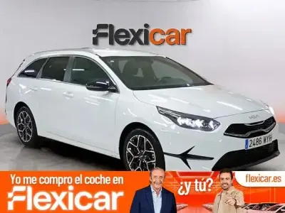 Usado Kia Ceed Style 100 CV (73 kW) 2025 Blanco Utilitario