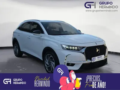 Usado DS Automobiles DS7 Crossback So Chic 130 CV (95 kW) 2019 Blanco SUV