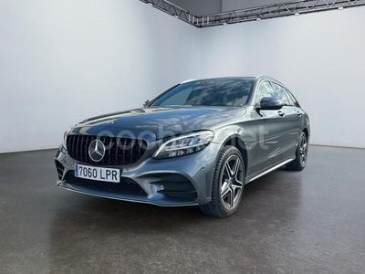 Gris / plata Usado 2018 Mercedes C400 Avantgarde Familiar | 36.499 €