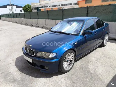 Usado BMW 330 Sport Line 231 CV (169 kW) 2003 Azul Berlina