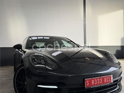Gris / plata Usado 2018 Porsche Panamera 4 Berlina | 49.880 € (Super precio)