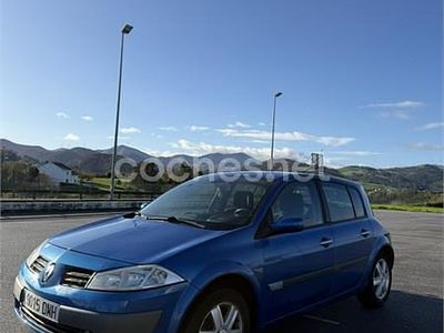 Azul Usado 2005 Renault Mégane II Dynamique Berlina | 2500 € (Precio justo)