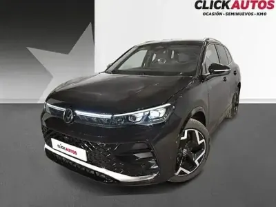Usado VW Tiguan R-line 150 CV (110 kW) 2025 Gris SUV