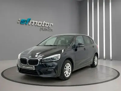 Usado BMW 218 Comfort Edition 150 CV (110 kW) 2021 Negro Familiar