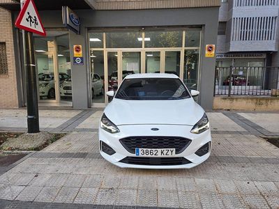 Blanco Usado 2019 Ford Focus ST-Line Berlina | 15.950 € (Un poco caro)