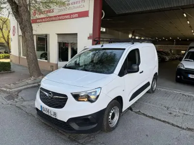 Usado Opel Combo S 99 CV (72 kW) 2020 Blanco Monovolumen