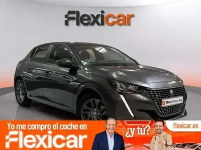 Usado Peugeot 208 Style 100 CV (73 kW) 2021 Gris Utilitario