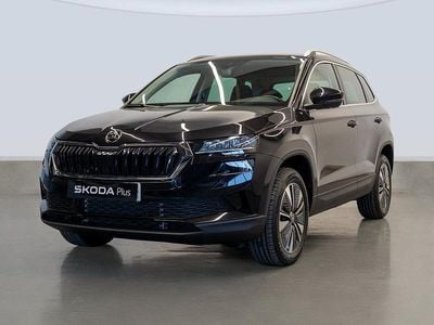 Usado Skoda Karoq Selection 150 CV (110 kW) 2025 Negro SUV