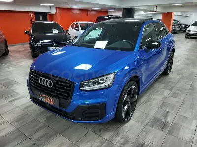 Usado Audi Q2 Sport 150 CV (110 kW) 2019 Azul SUV