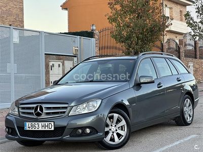 Usado Mercedes C200 Elegance 136 CV (100 kW) 2012 Gris / plata Familiar