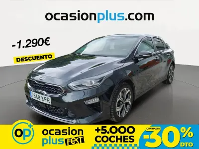 Usado Kia Ceed Launch Edition 140 CV (102 kW) 2018 Negro Utilitario