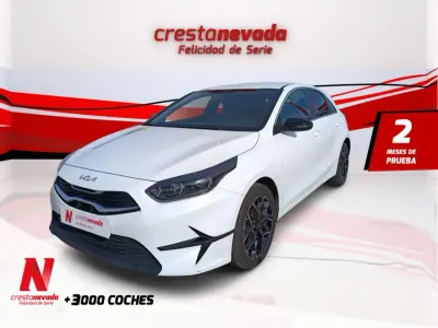 Usado Kia Ceed Style 101 CV (74 kW) 2025 Blanco Utilitario