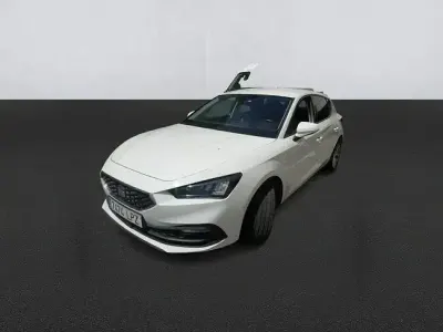 Usado Seat Leon Style 116 CV (85 kW) 2021 Blanco Utilitario