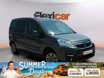 Usado Peugeot TePee Active 99 CV (72 kW) 2017 Gris Van