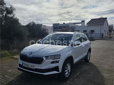 Blanco Usado 2022 Skoda Karoq Ambition SUV | 23.500 € (Precio justo)