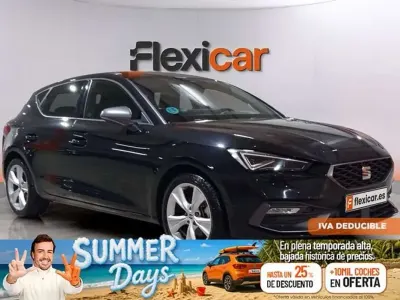 Usado Seat Leon FR 116 CV (85 kW) 2025 Negro Utilitario