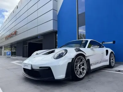 Käytetty Porsche 911 GT3 RS 525 HP (386 kW) 2025 Valkoinen Coupe - kaksiovinen