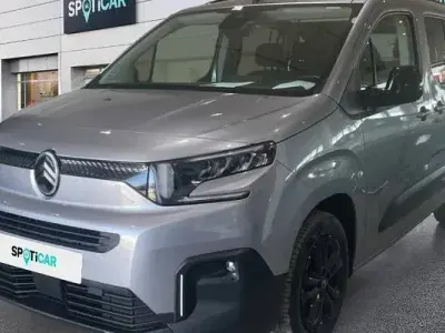 Usado Citroën e-Berlingo 102 CV (75 kW) 2024 Gris Monovolumen