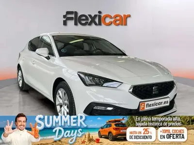 Usado Seat Leon Style 116 CV (85 kW) 2025 Blanco Familiar