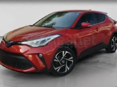 Usado Toyota C-HR Advance 122 CV (89 kW) 2021 Granate SUV