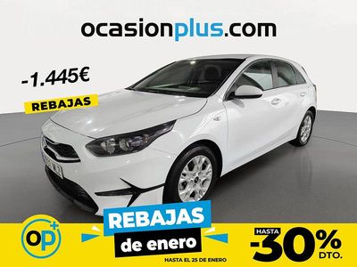 Blanco Usado 2023 Kia Ceed Utilitario | 15.900 € (Precio justo)