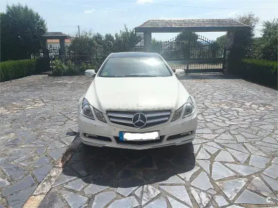 Usado Mercedes E350 231 CV (169 kW) 2009 Blanco Coupe
