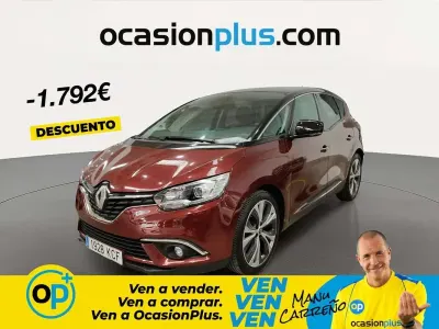 Usado Renault Scénic III Zen 131 CV (96 kW) 2017 Rojo Monovolumen