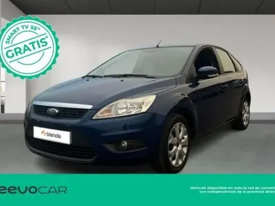Usado Ford Focus Trend 101 CV (74 kW) 2008 Azul Berlina