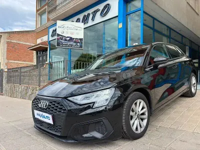 Usado Audi A3 Advanced Plus 116 CV (85 kW) 2022 Negro Berlina