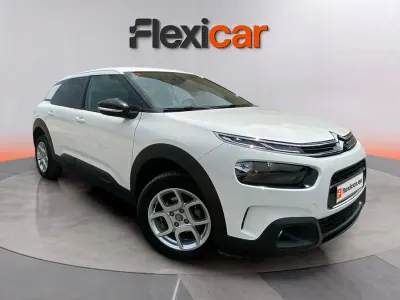 Używany Citroën C4 Comfort 110 KM (80 kW) 2018 Biały Sedan/Limuzyna