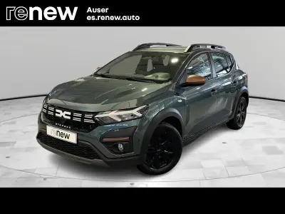 Usado Dacia Sandero Extreme 100 CV (73 kW) 2025 Verde Berlina