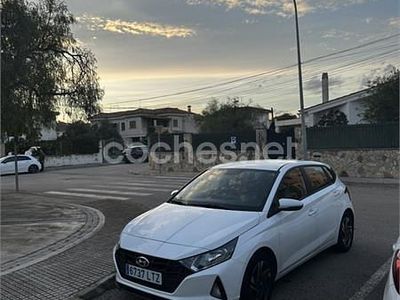 Blanco Usado 2021 Hyundai i20 Berlina | 13.500 € (Precio justo)