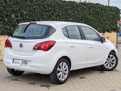Usado Opel Corsa Selective 90 CV (66 kW) 2018 Blanco Utilitario