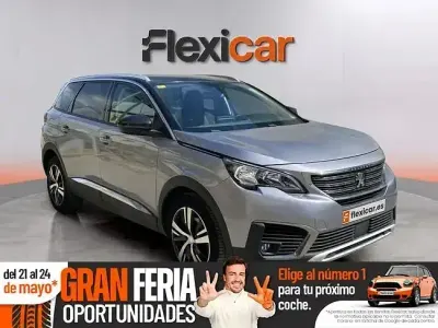 Używany Peugeot 5008 Active 130 KM (95 kW) 2020 Szary SUV